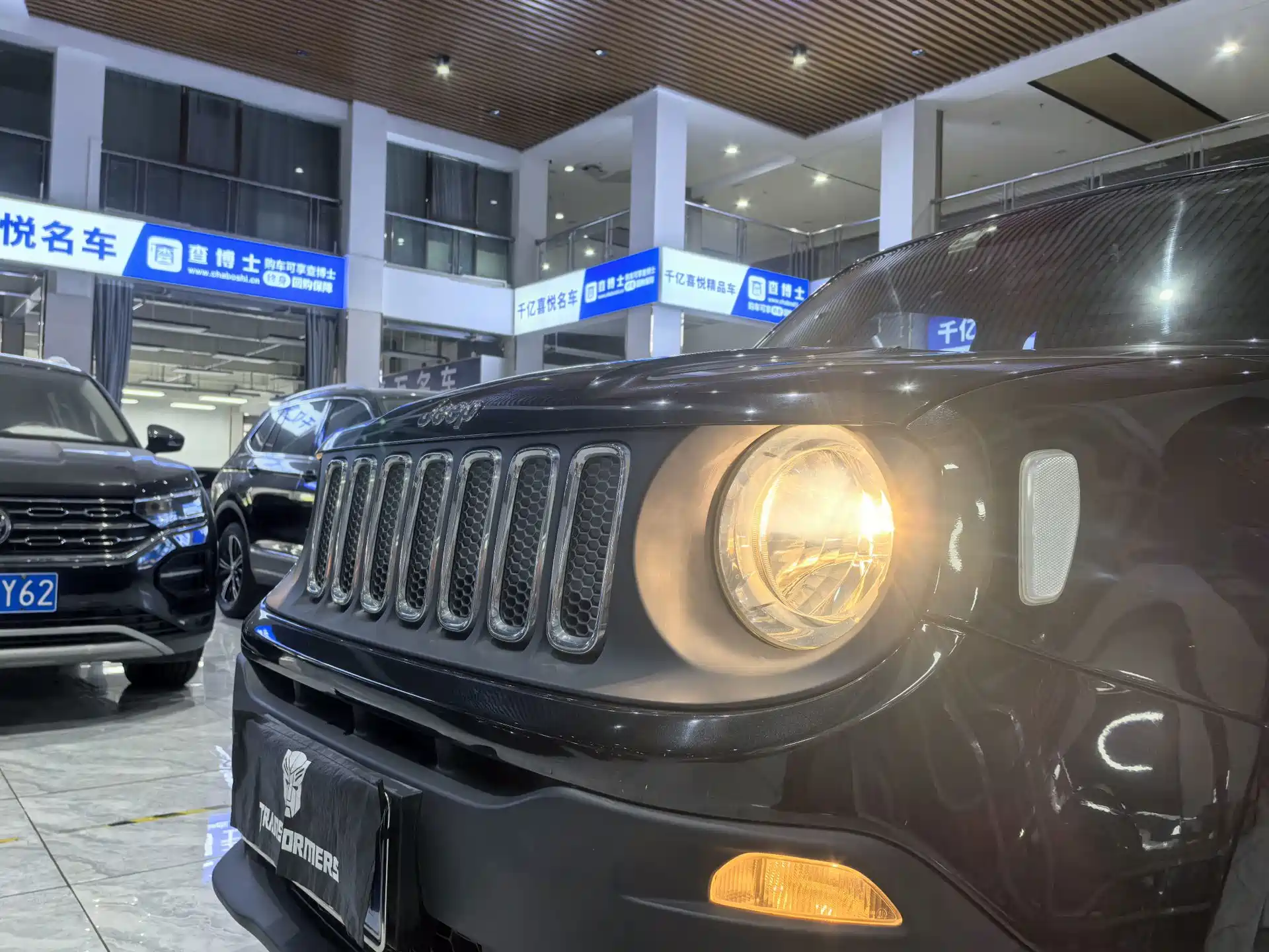 Photo 15 - Jeep Renegade