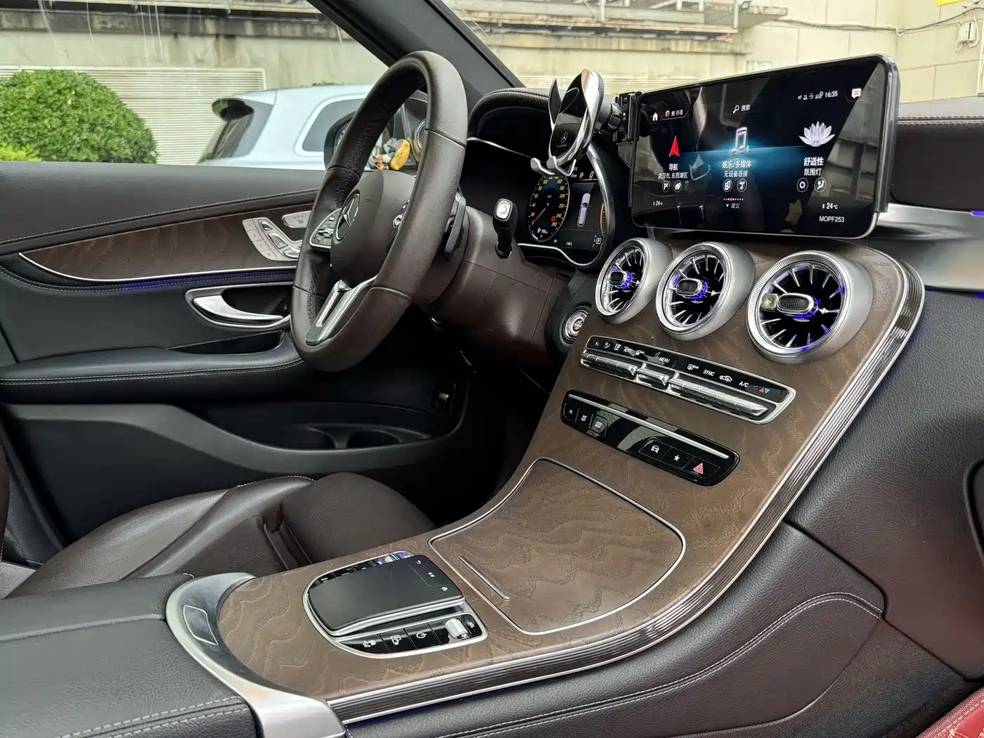 Mercedes-Benz GLC 2020 GLC 300 L 4MATIC Dynamic фото 12
