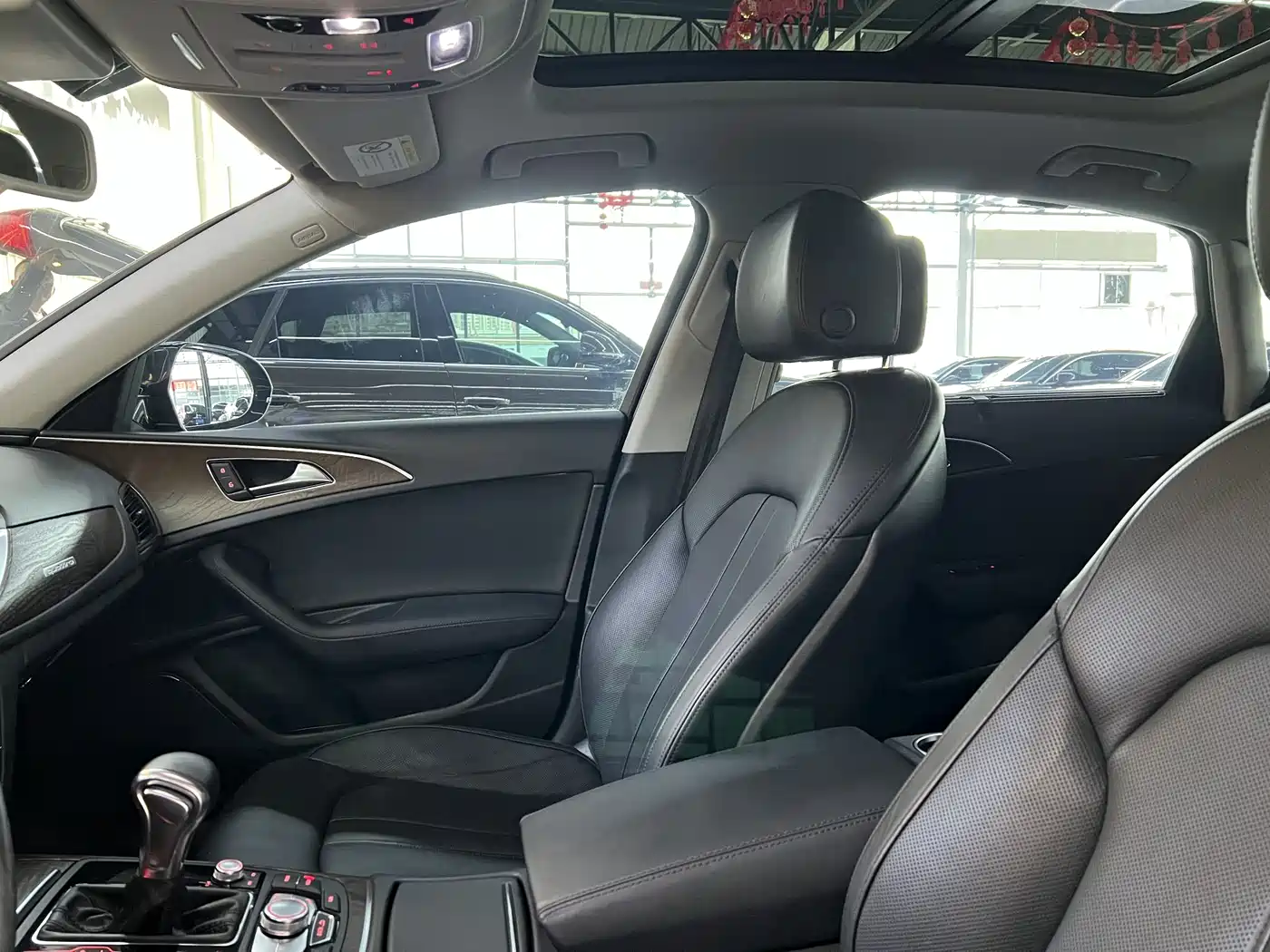 Audi A6L 2014 50 TFSI quattro Luxury фото 9