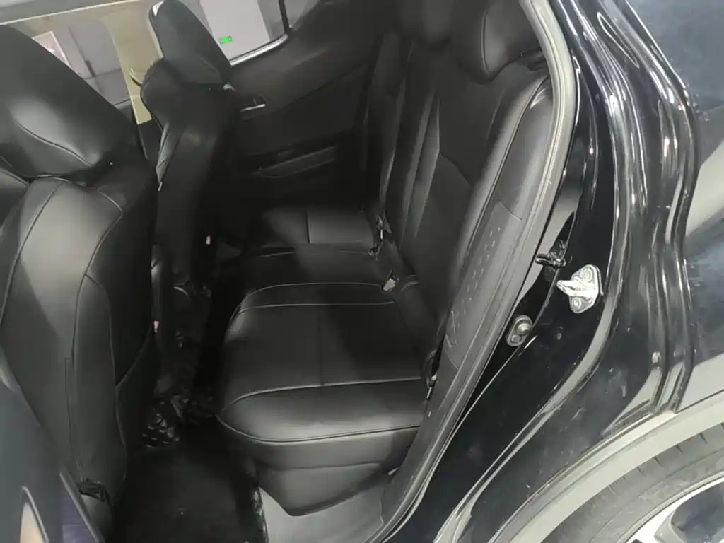 Toyota C-HR 2021 2020 Model 2.0L Leading