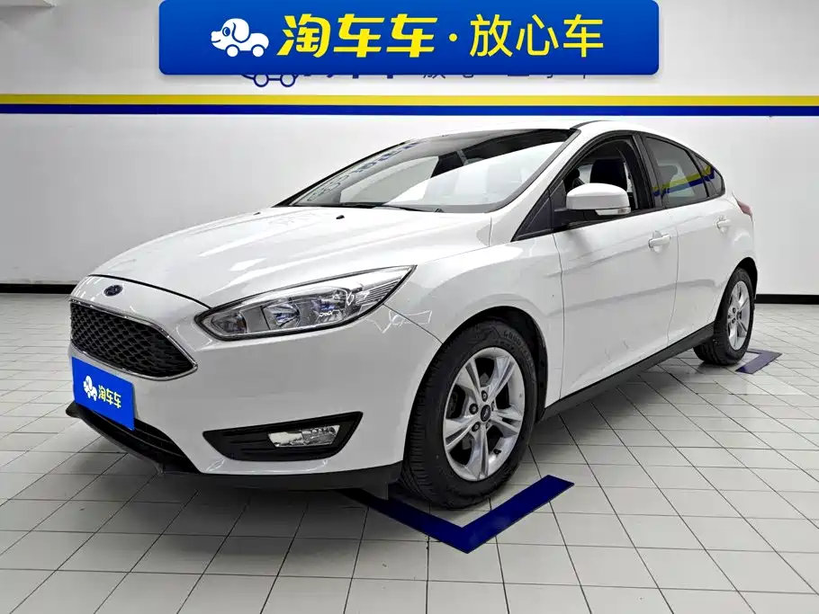 Фото 1 - Ford Focus