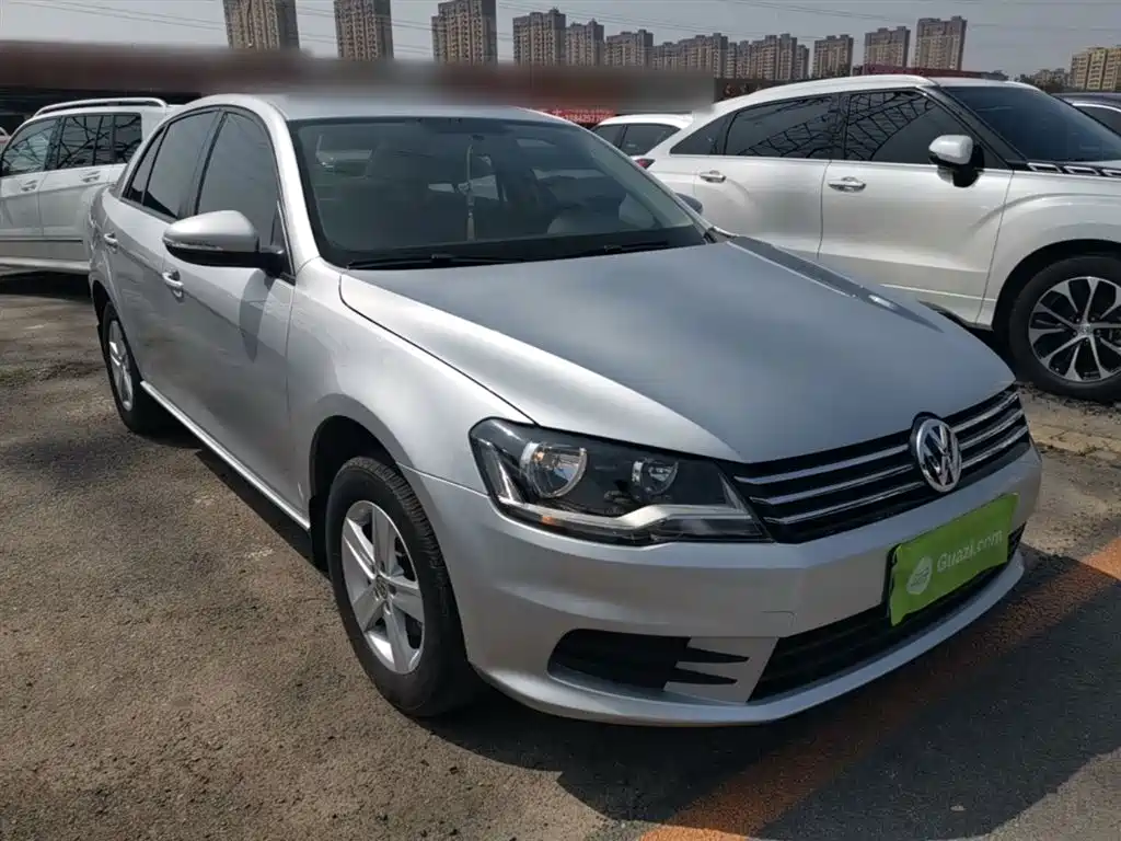 Volkswagen Bora 2014 1.6L Automatic Fashion Edition фото 4