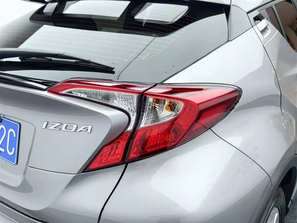 Toyota IZOA 2021 2.0L Yixing Edition фото 10