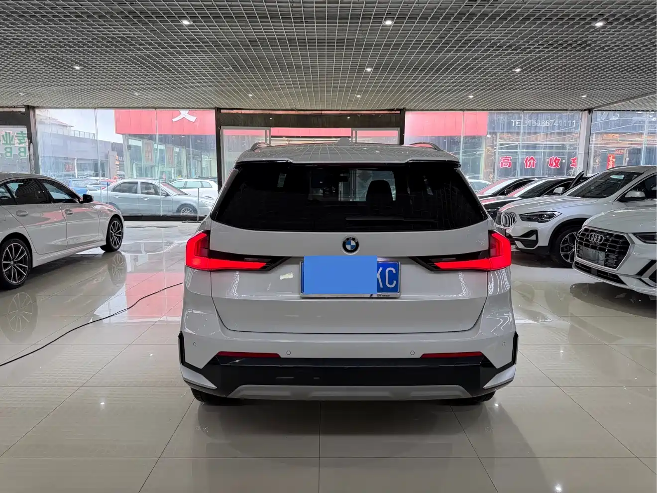 BMW X1 2023 sDrive20Li X Design Package фото 5