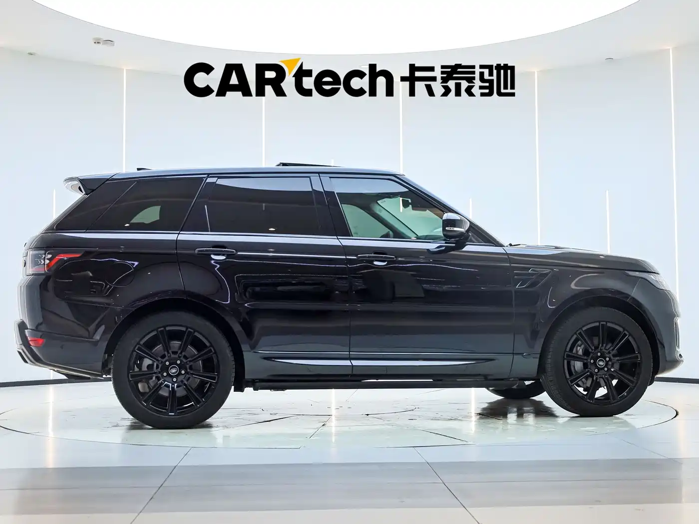Land Rover Range Rover Sport 2022 3.0 L6 Gloss Black Edition