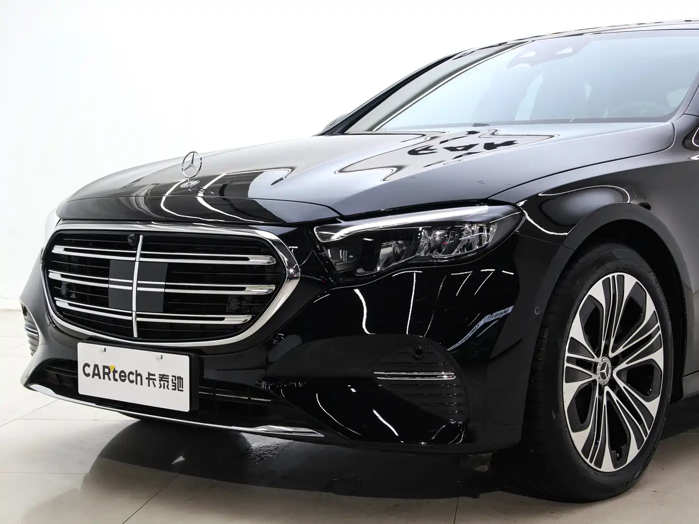 Mercedes-Benz E-Class 2025 Facelift E 300 L Luxury фото 26