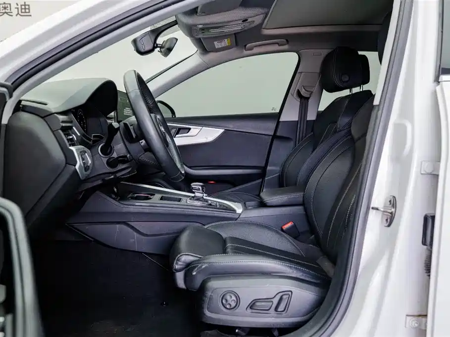 Audi A4L 2020 40 TFSI Fashion Dynamic Edition фото 9