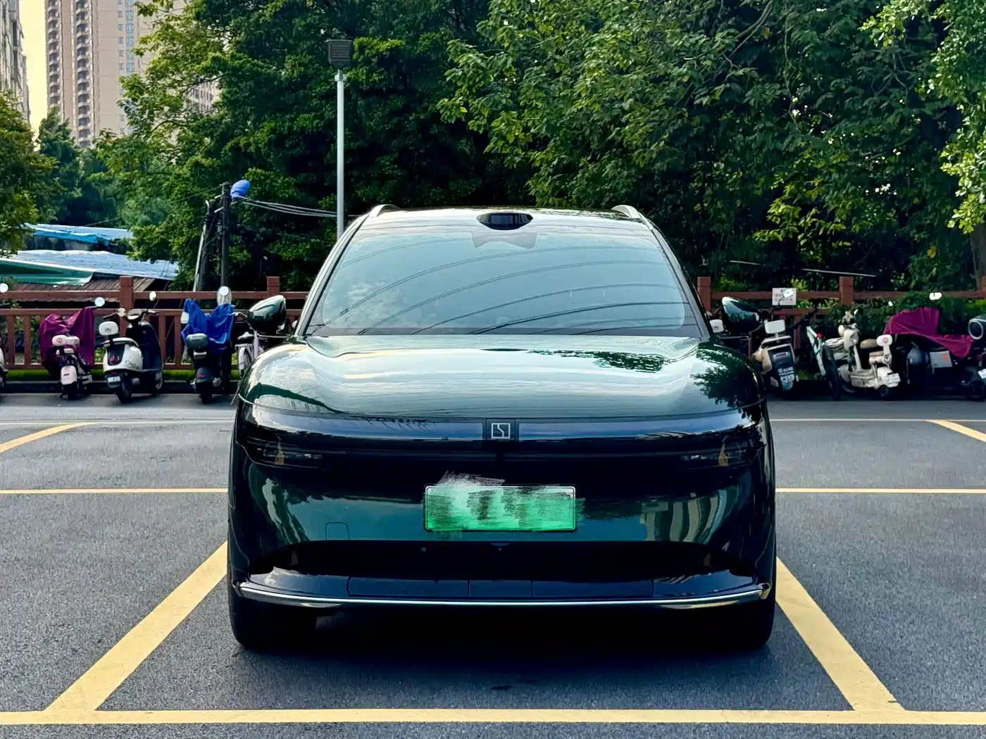 ZEEKR 7X 2025 2025 Model 75kWh RWD Smart Driving Edition