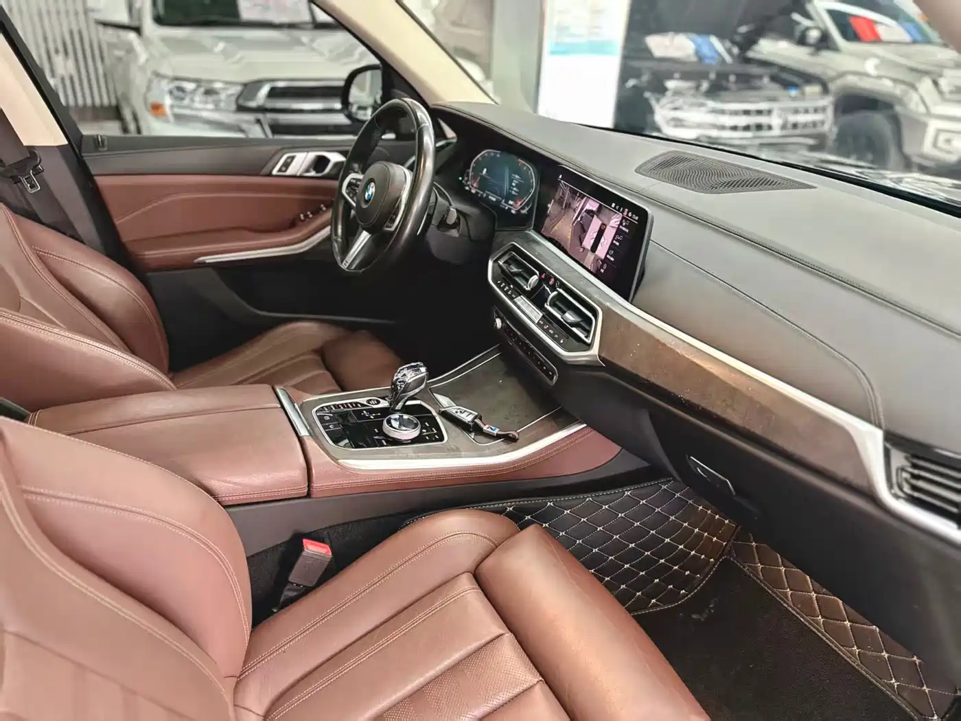 BMW X5 (Import) 2020 xDrive40i M Sport Package фото 11