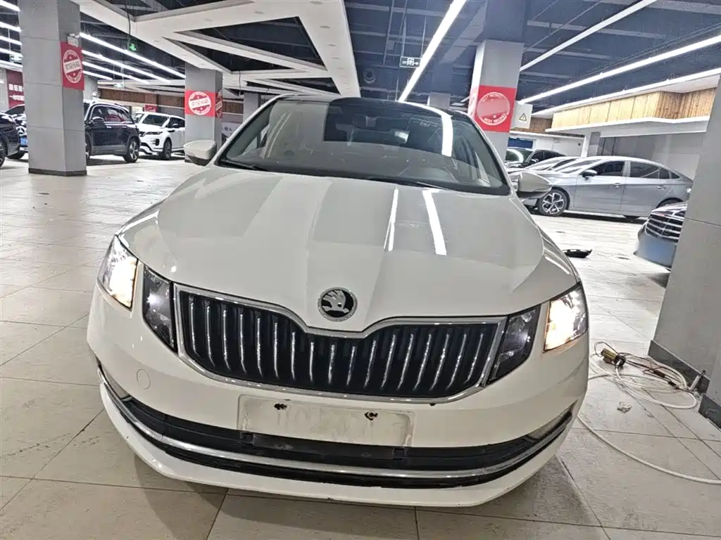 SKODA OCTAVIA