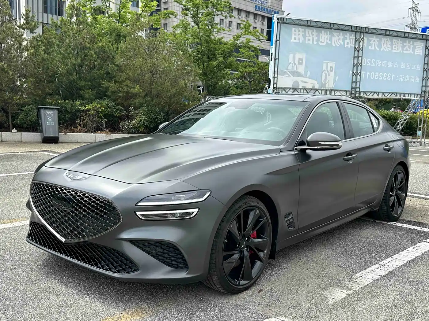 Genesis G70 2024 2.0T RWD Luxury Edition