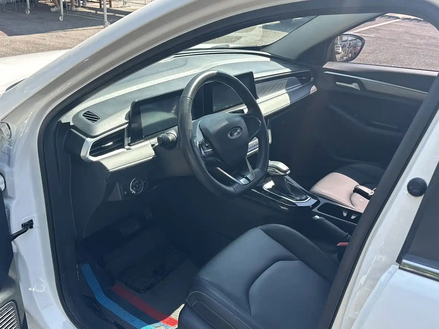 Ford Escort 2022 2021 1.5L Automatic Diamond Edition
