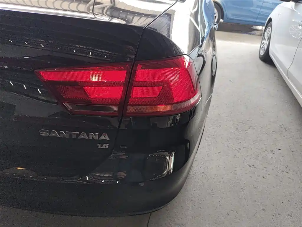 Volkswagen Santana 2015 1.6L Automatic Trend Edition фото 24