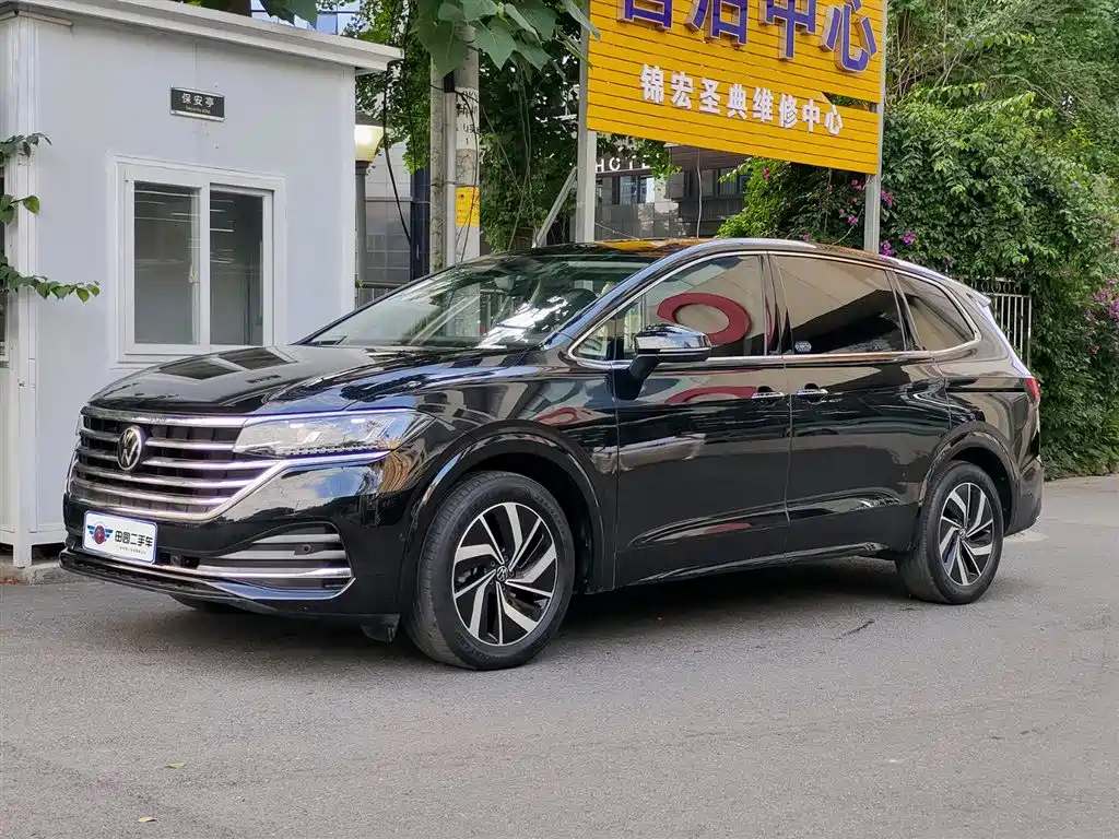 Volkswagen Viloran 2023 Facelift 380TSI Prestige Edition