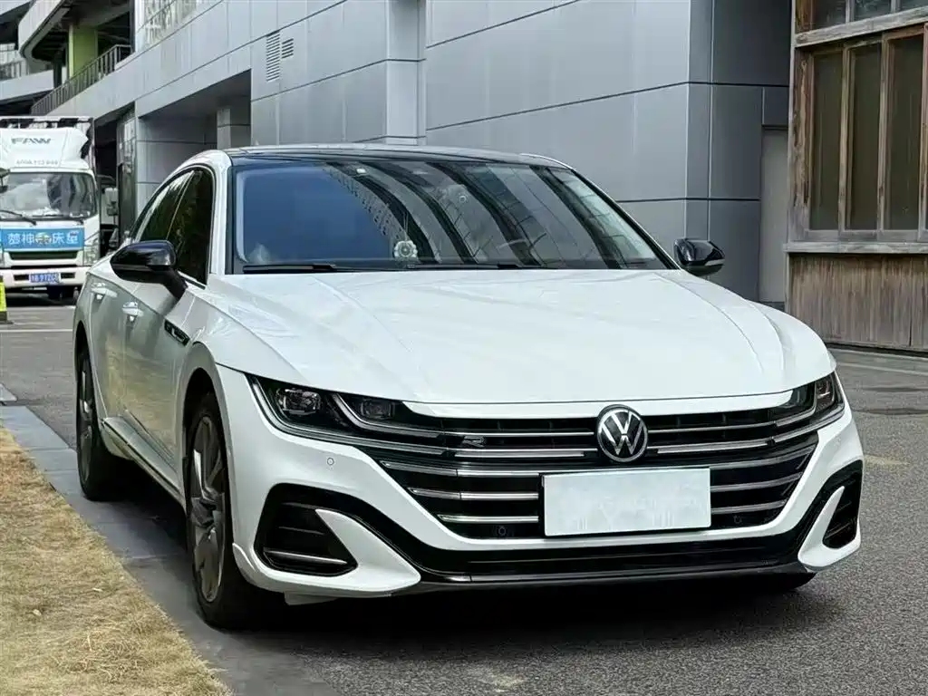 Volkswagen FAW-Volkswagen CC 2021 380TSI Eye-catching Edition фото 3