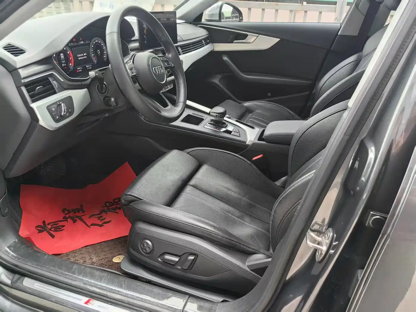 Audi A4L 2020 40 TFSI Fashion Dynamic Edition фото 7