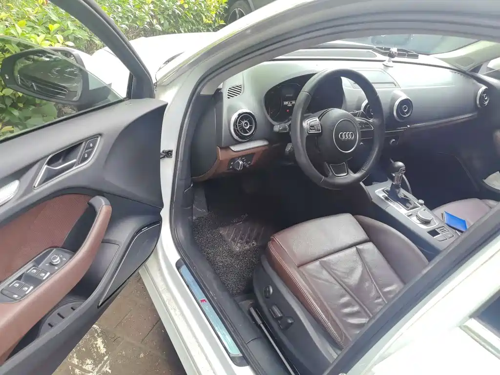 Фото 17 - Audi A3 (Import)