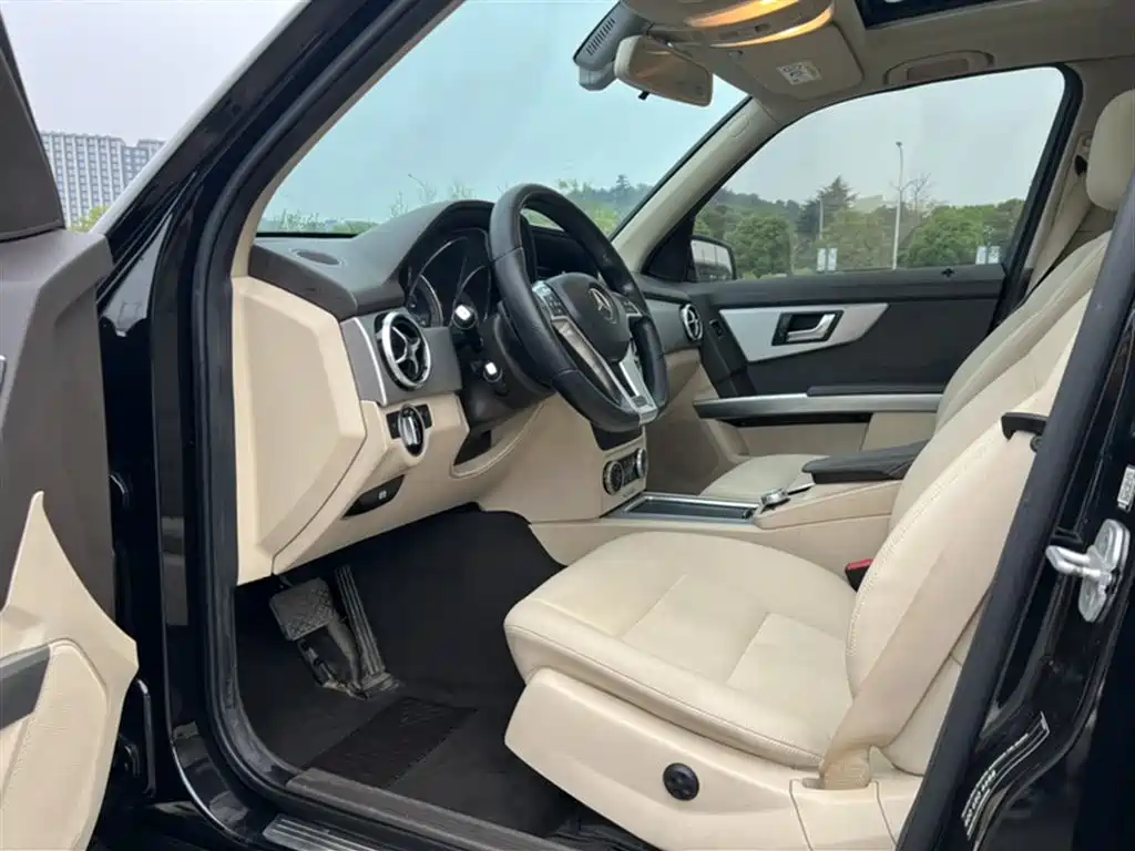 Mercedes-Benz GLK-Class 2015 GLK 260 4MATIC Dynamic Ultimate Edition фото 15