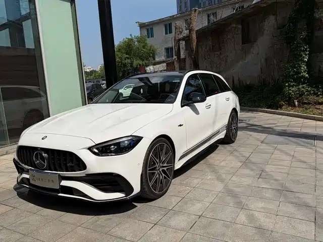 Mercedes-Benz C-Class AMG 2024 Facelift AMG C 43 4MATIC Wagon Special Edition — фото 1