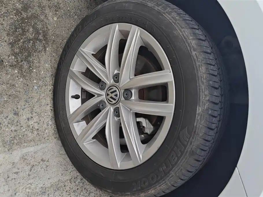 Volkswagen Golf 2018 230TSI Automatic Comfort фото 6