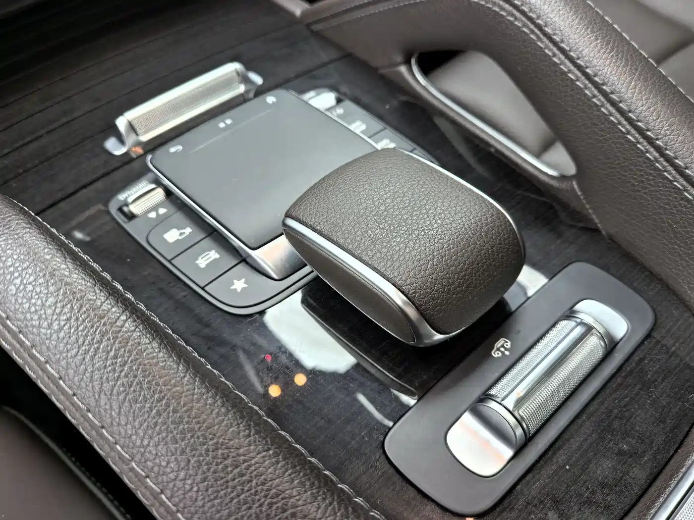MERCEDES-BENZ GLE