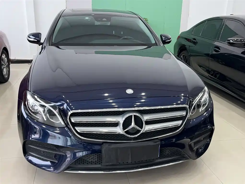 Mercedes-Benz E-Class 2016 E 200 L Sport Type фото 3
