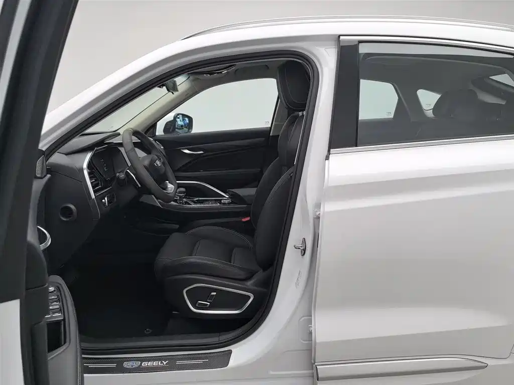 GEELY AUTOMOBILE XINGYUE