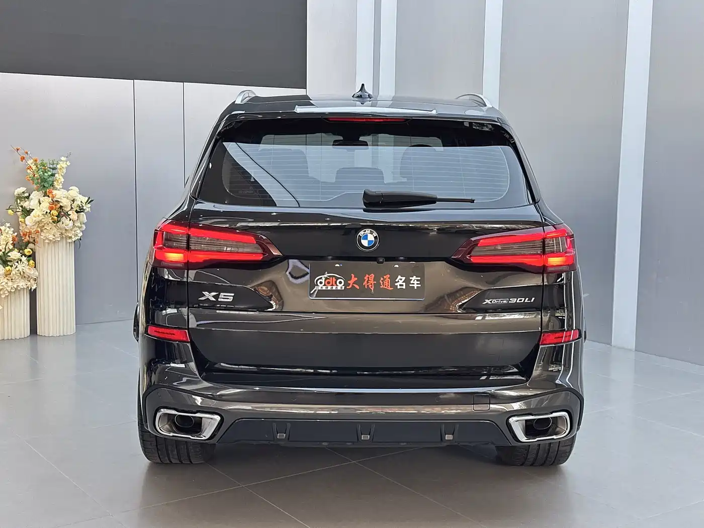 BMW X5 2022 xDrive 30Li Premium M Sport Package фото 18
