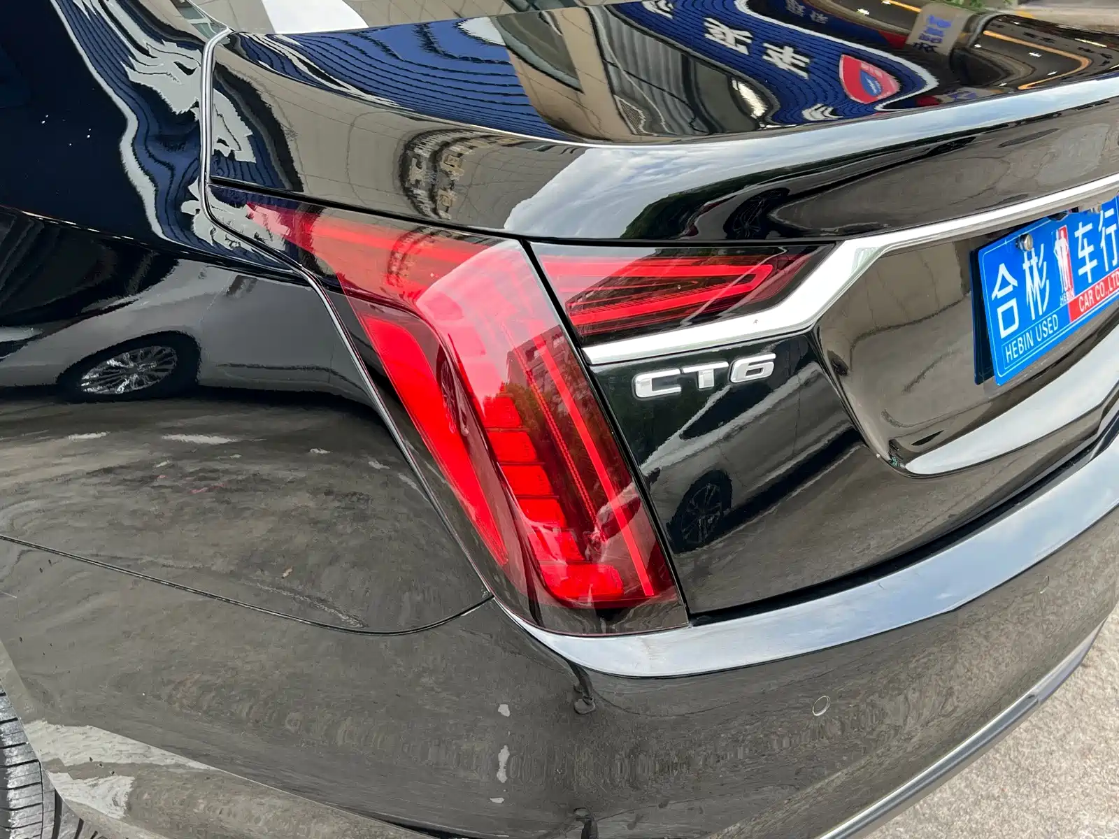 Фото 23 - Cadillac CT6