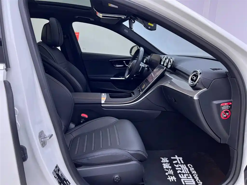 Mercedes-Benz C-Class 2024 C 260 L Sport фото 17