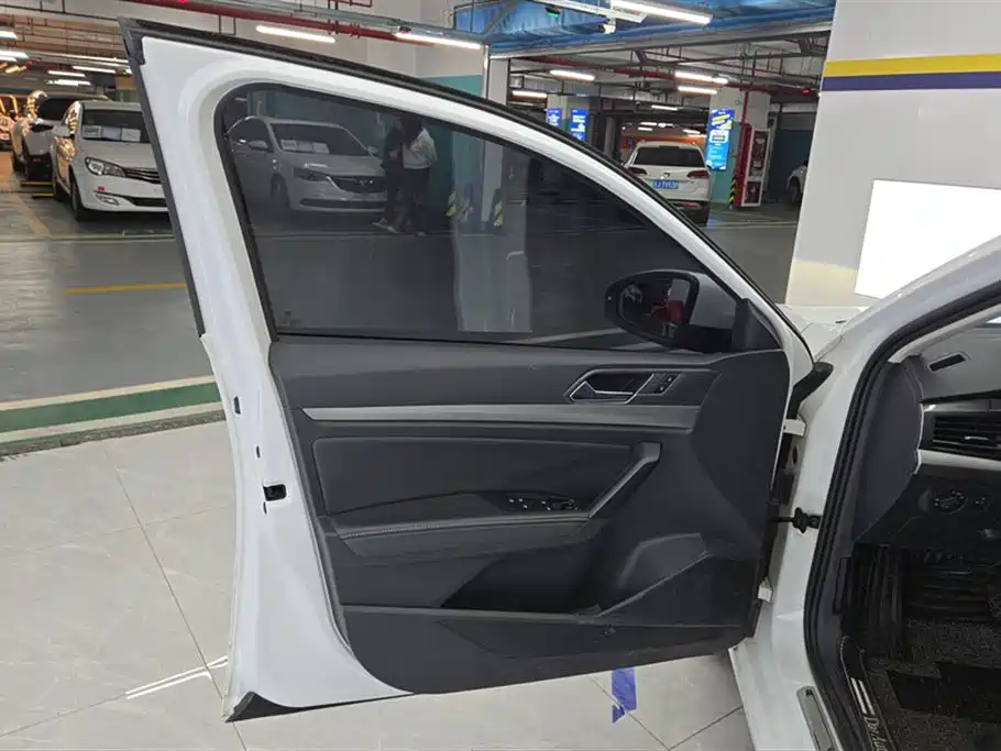 Volkswagen Lavida 2019 280TSI DSG Comfort Edition China VI фото 7