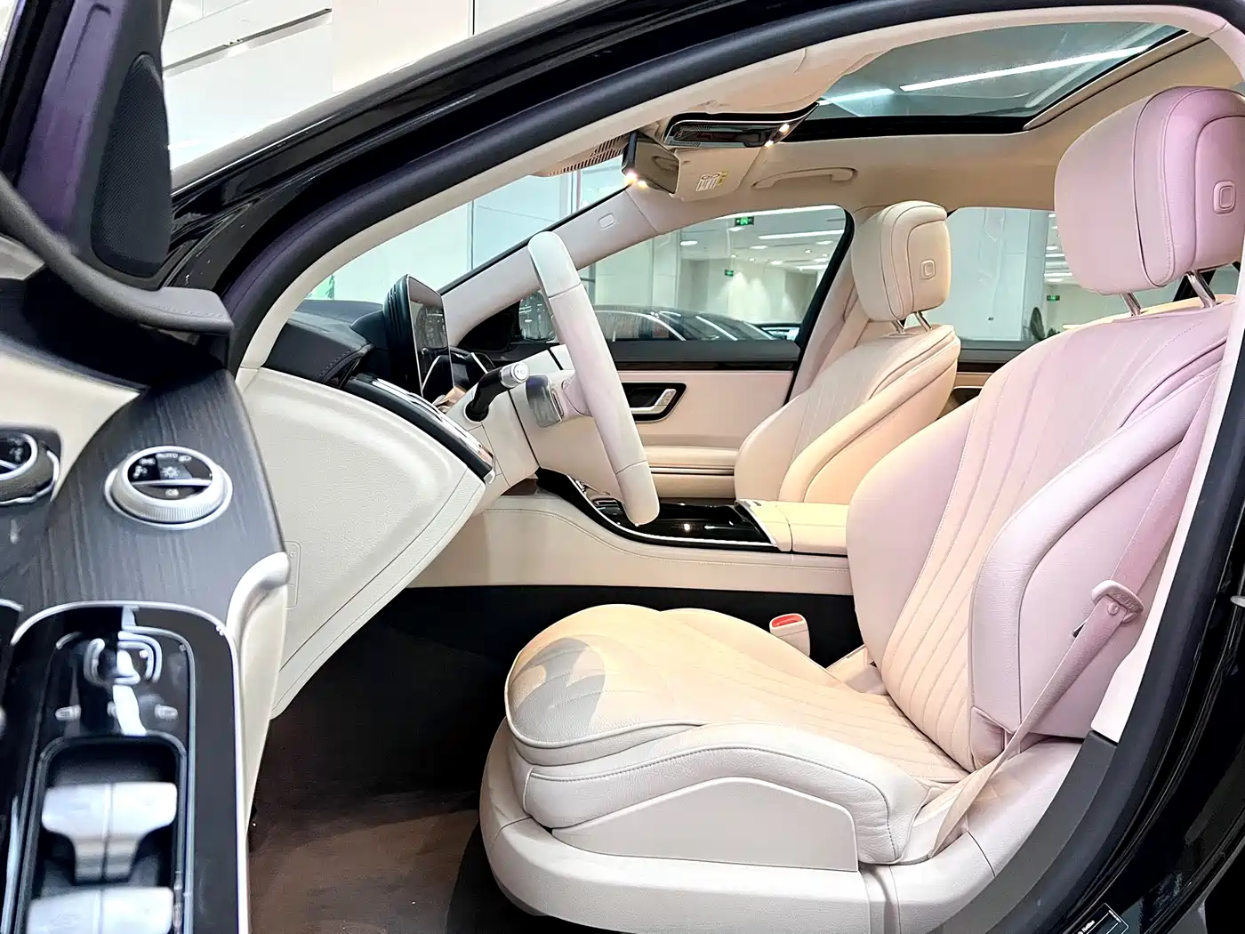 Mercedes-Benz S-Class 2024 S 400 L Business Edition фото 7