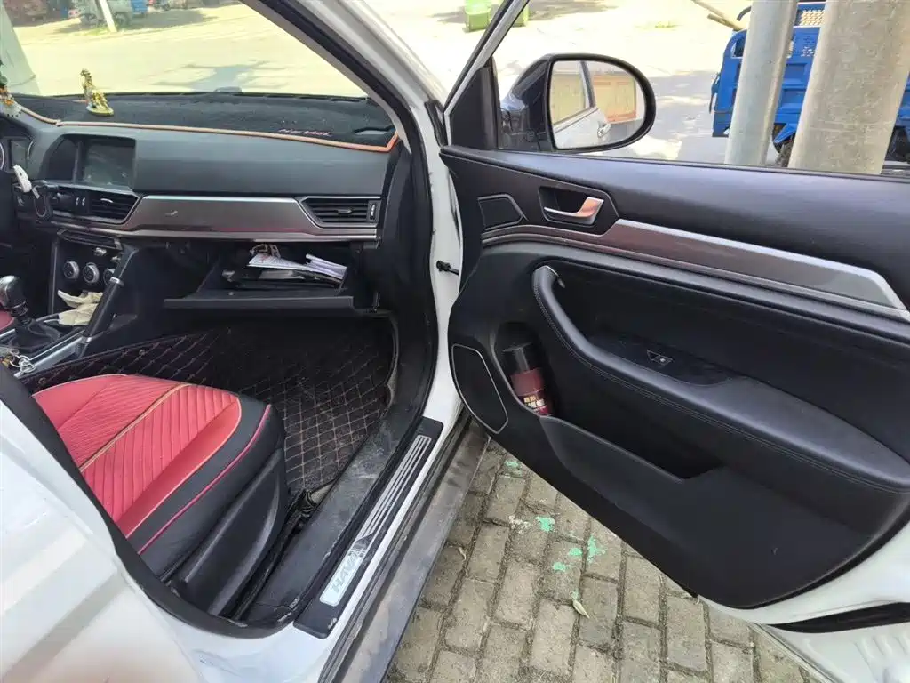 Haval H6 2018 Sport Edition 1.5T Manual 2WD Elite China V фото 20
