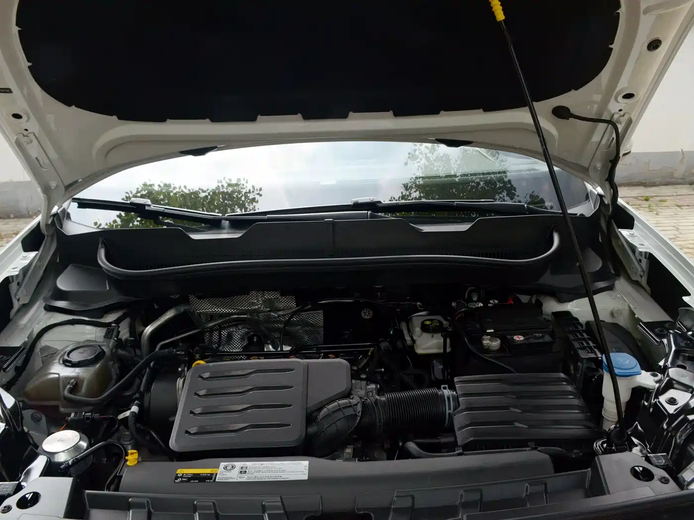 Volkswagen T-Cross 2023 1.5L Automatic Trend Edition фото 6