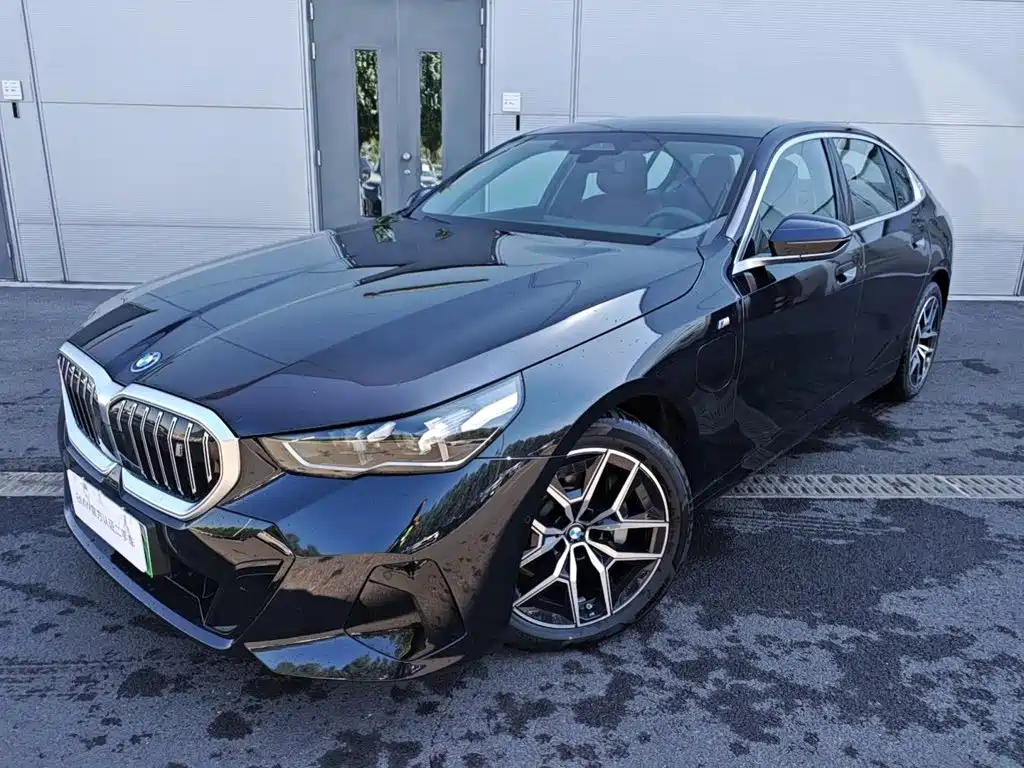 BMW i5 2026 2025 eDrive 35L M Sport Package