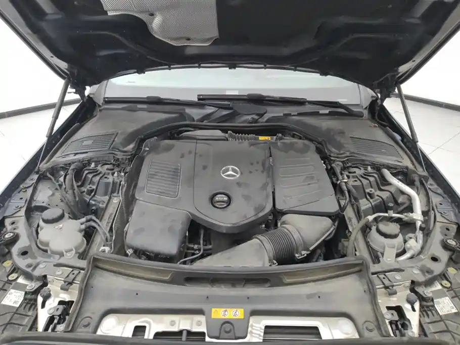 Mercedes-Benz C-Class 2023 Facelift C 260 L Night Sport Edition фото 10