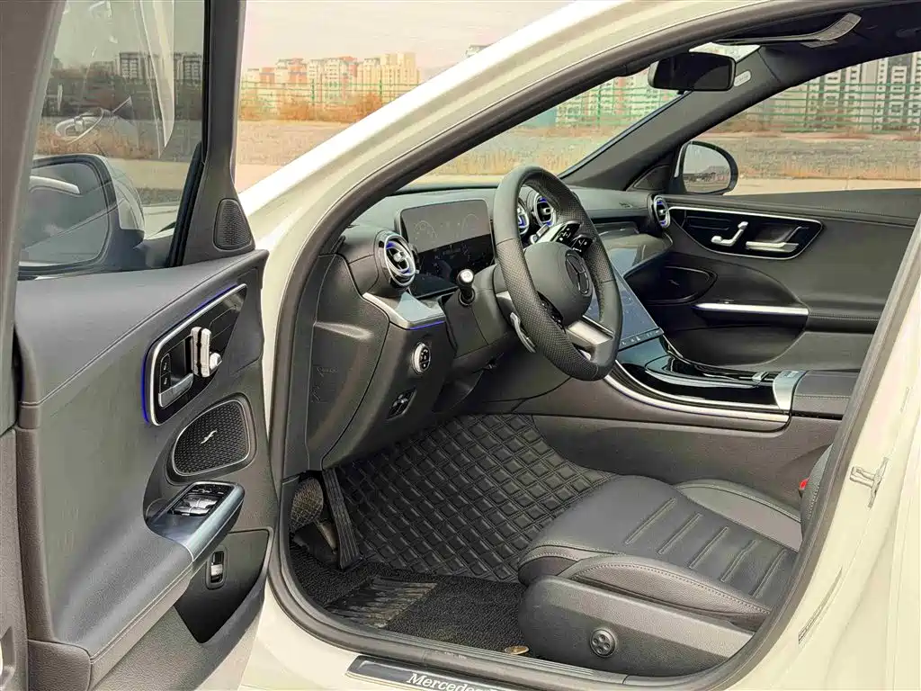 Mercedes-Benz C-Class 2025 C 260 L Sport Edition фото 7