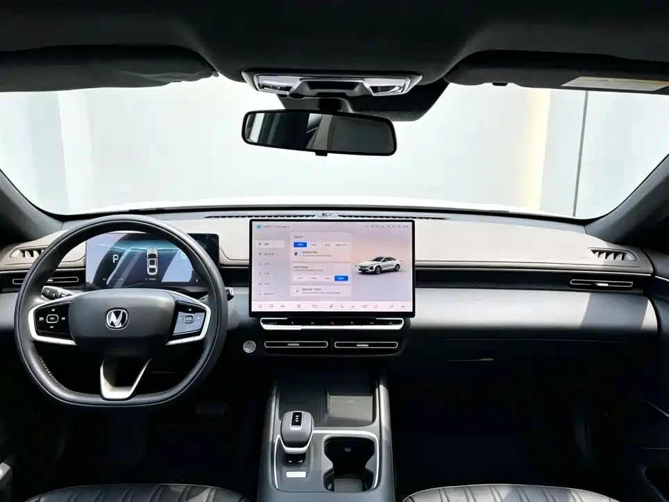 Changan Eado 2025 2025 Model Year Facelift 1.5T 500Bar Basic Edition