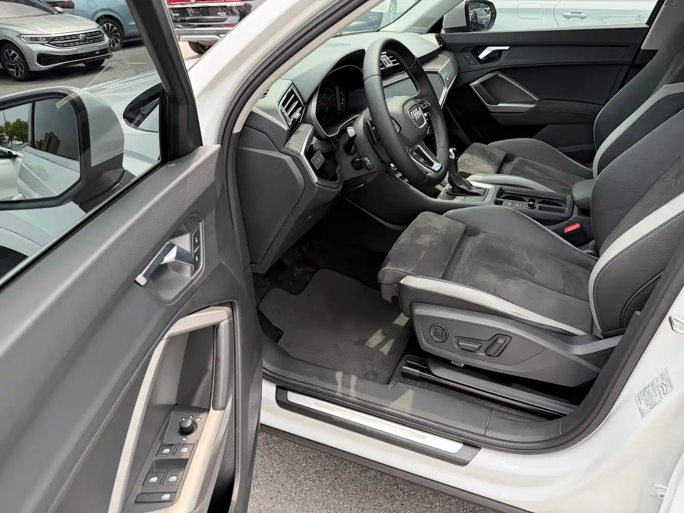 Audi Q3 2022 35 TFSI Progressive Dynamic фото 13