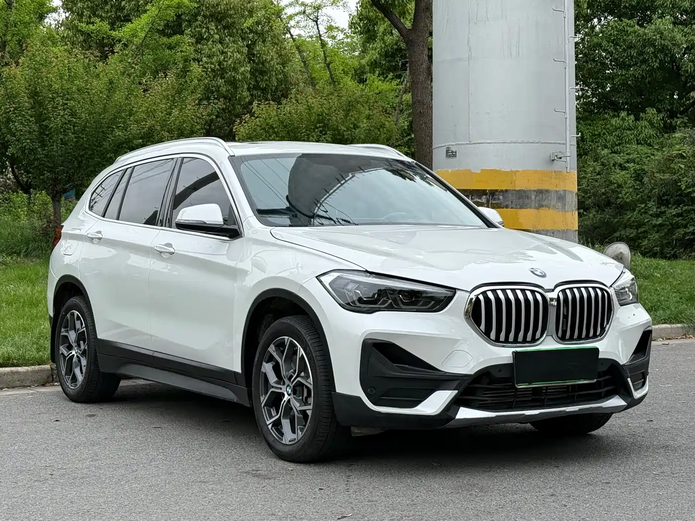 BMW X1 2022 sDrive25Li Leading фото 3