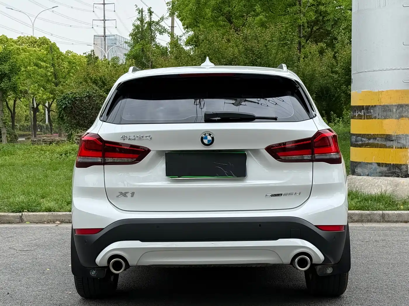 BMW X1 2022 sDrive25Li Leading фото 8