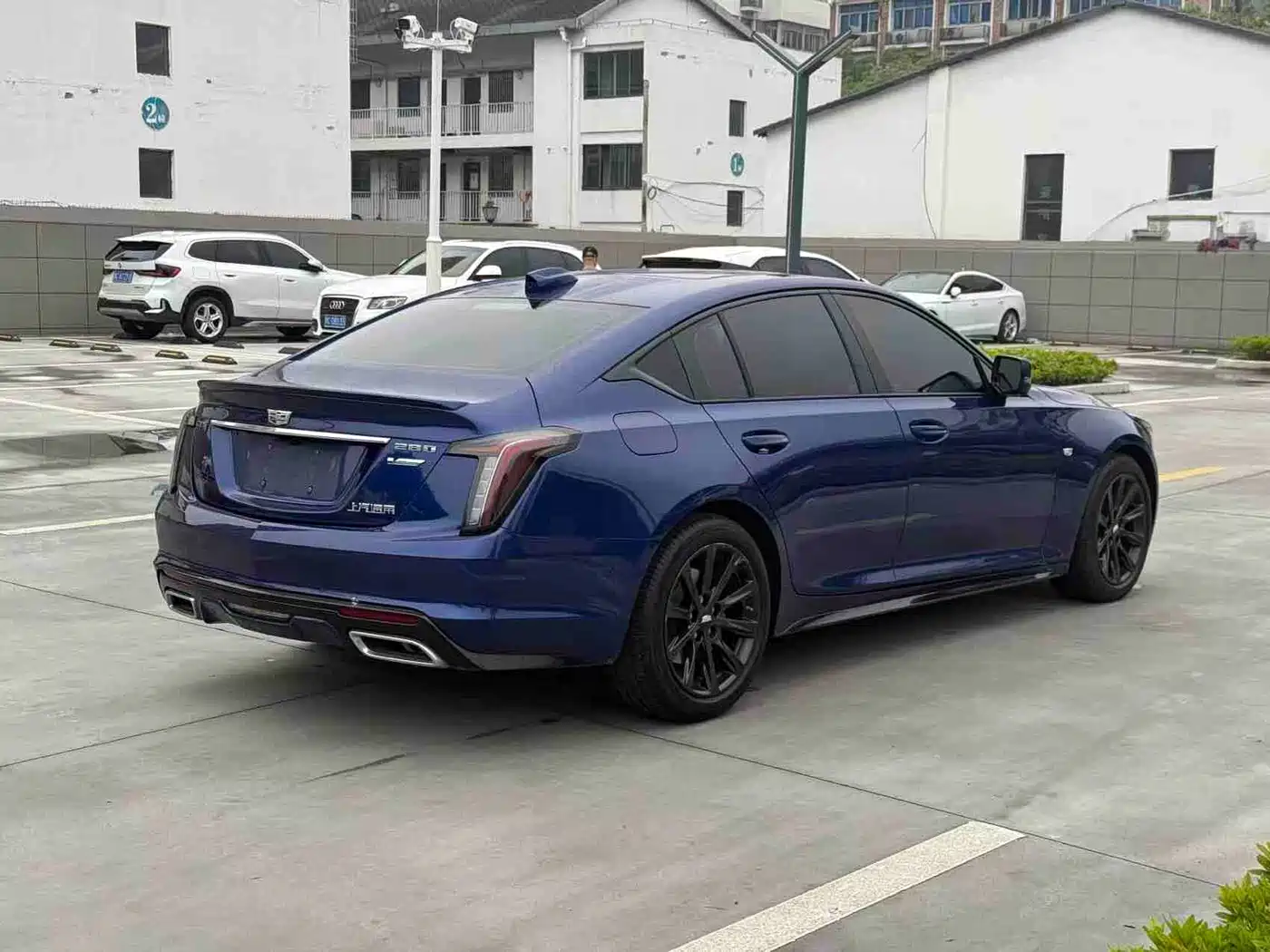 Cadillac CT5 2024 28T Platinum Edition фото 6