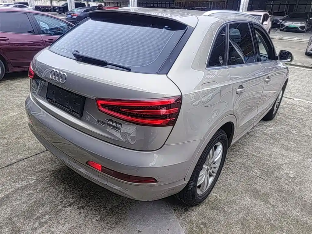 Audi Q3 2015 35 TFSI Comfort фото 7