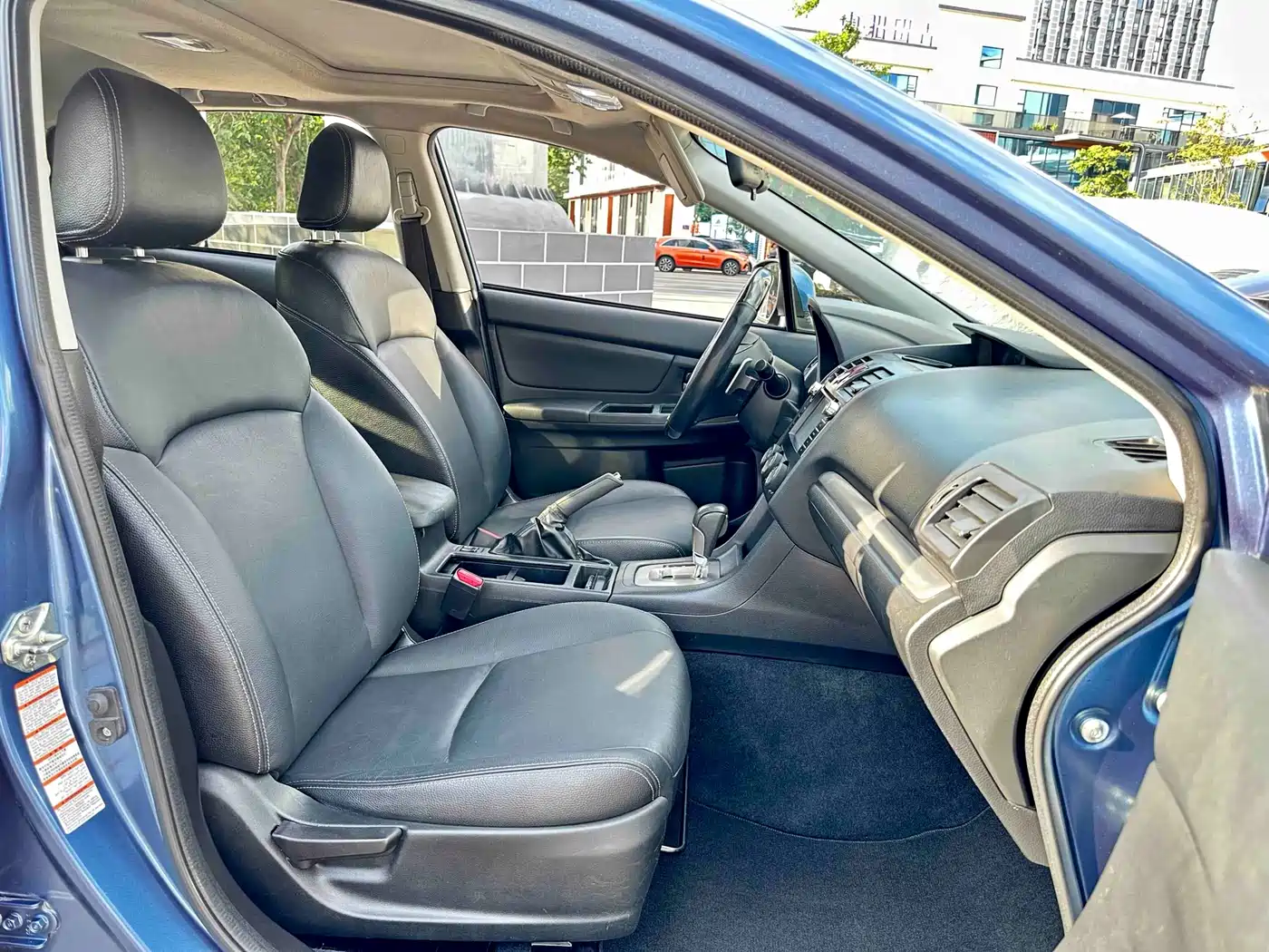 Subaru XV 2014 2.0i Luxury фото 14