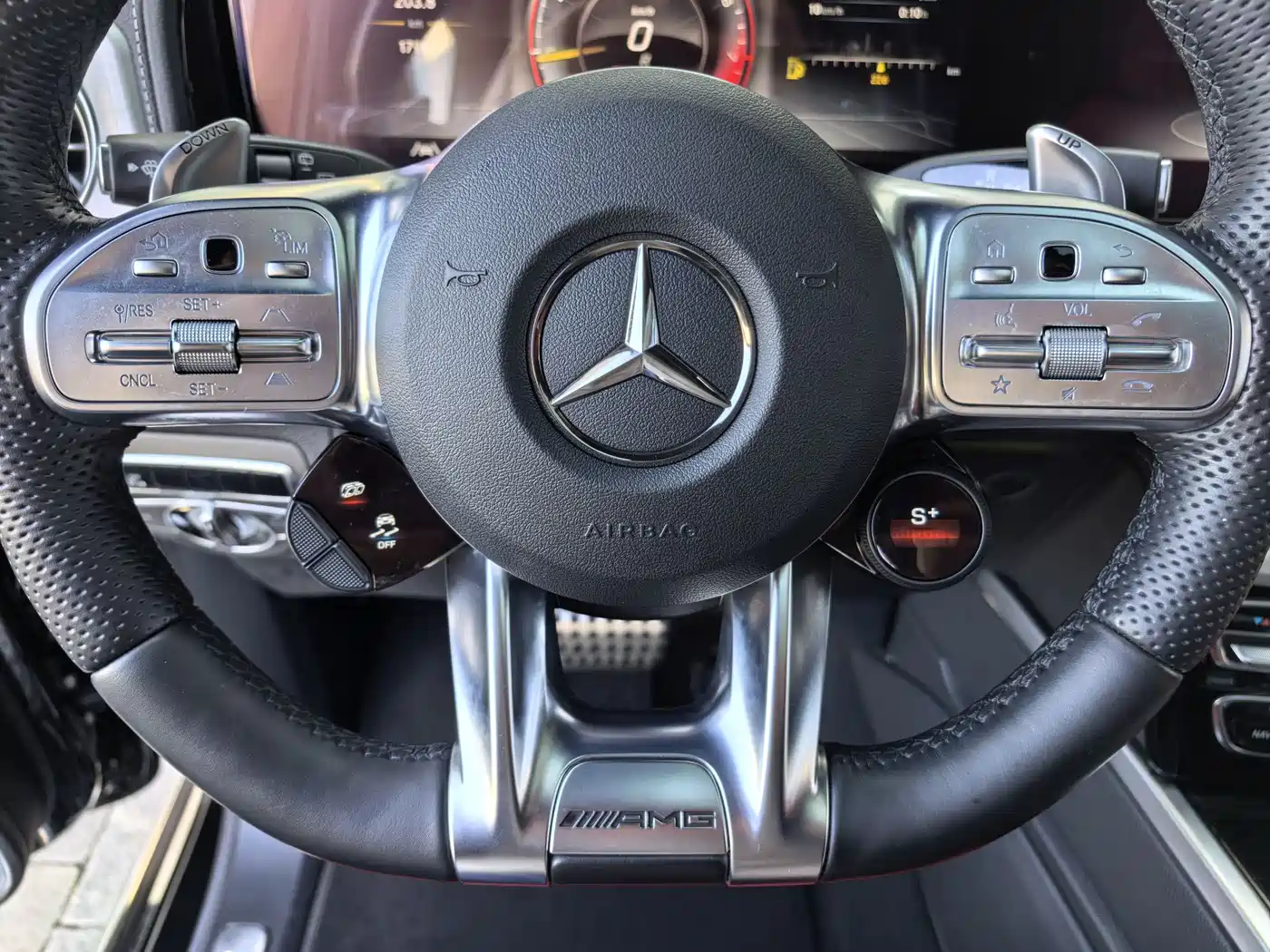 Mercedes-Benz G-Class AMG 2021 AMG G 63 фото 28