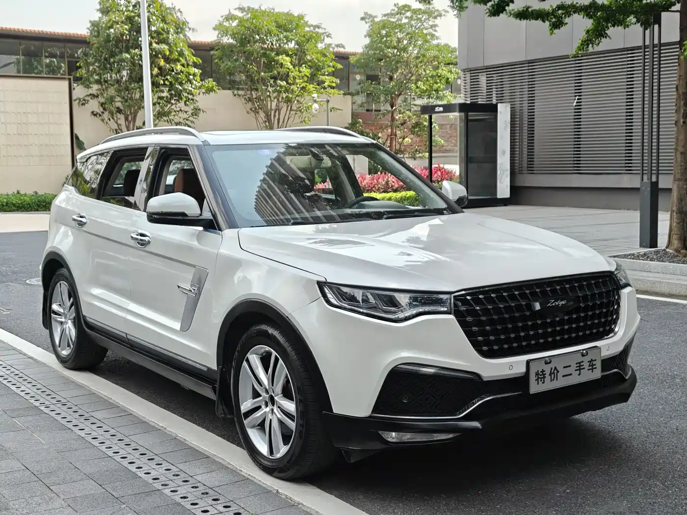 2018 Zotye T700