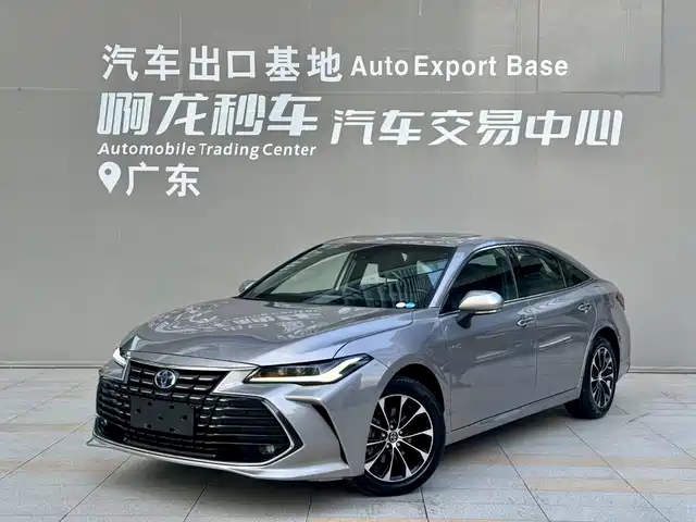 Toyota Avalon Гибрид, 2.5L, Люкс