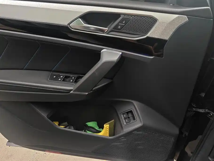 Volkswagen Tayron GTE Plug-in Hybrid 2020 1.4T Premium фото 7
