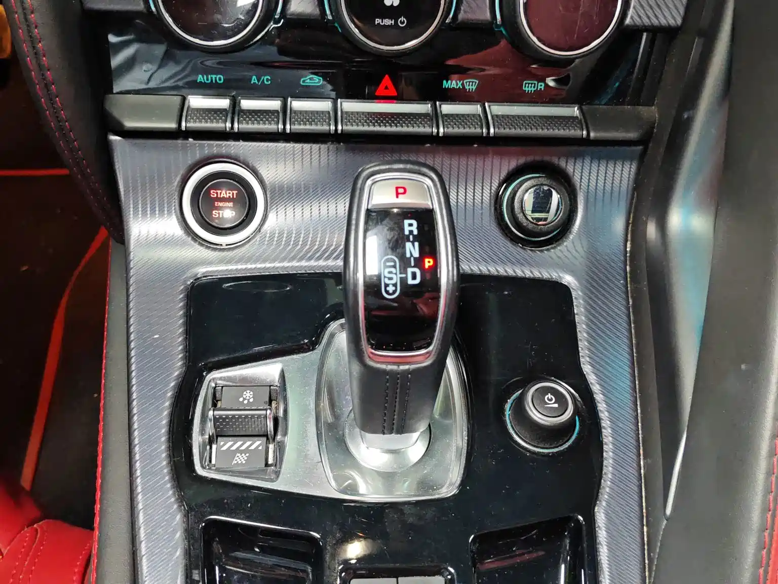 Фото 13 - Jaguar F-TYPE