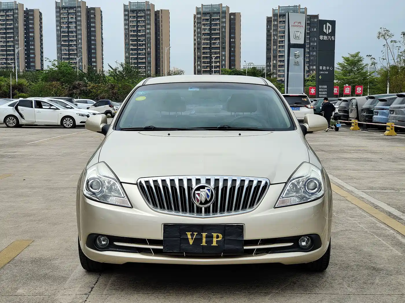 Buick Excelle 2013 1.5L Automatic Classic фото 2